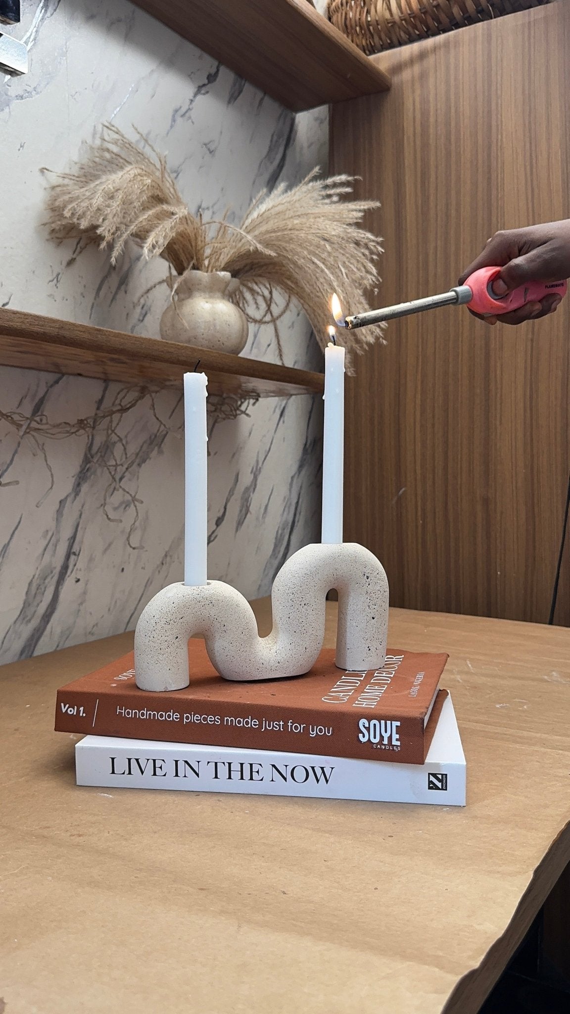 ONA - Soye Candles